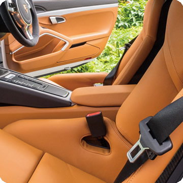 こだわりの防汚性Leather